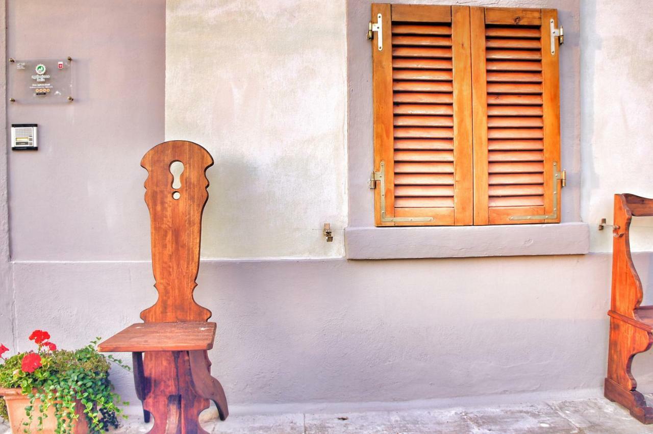 Agriturismo Casa Agricola Rossi Appartamenti In Casentino Soci Eksteriør billede