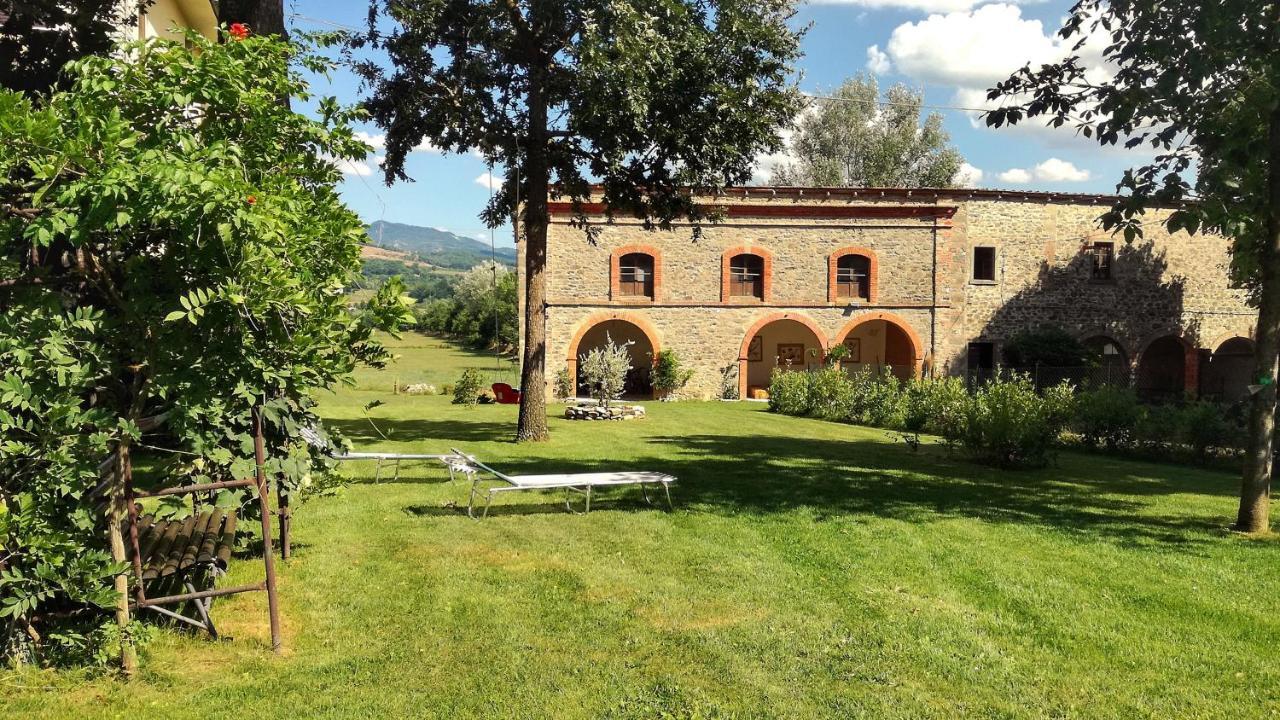 Agriturismo Casa Agricola Rossi Appartamenti In Casentino Soci Eksteriør billede